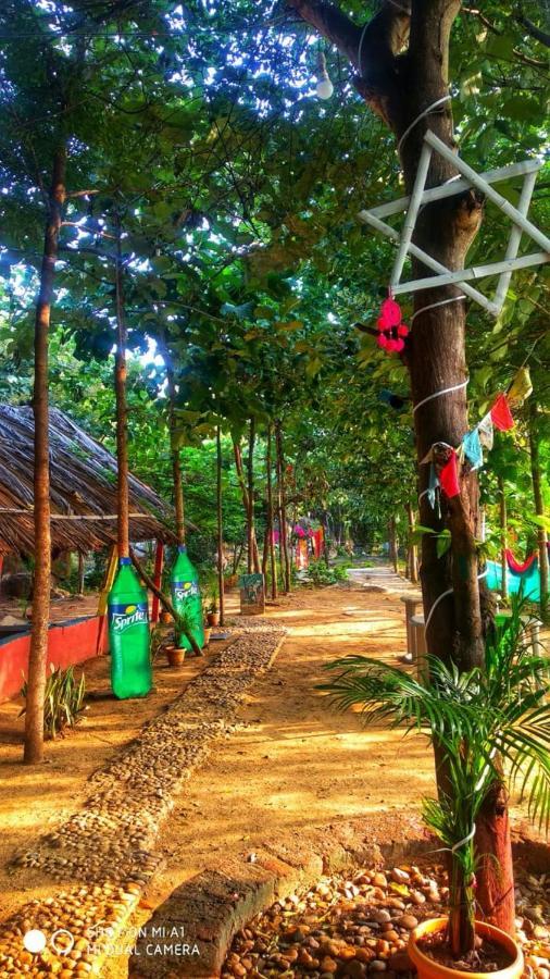Om Shanti Om Homestay Hampi Exterior photo